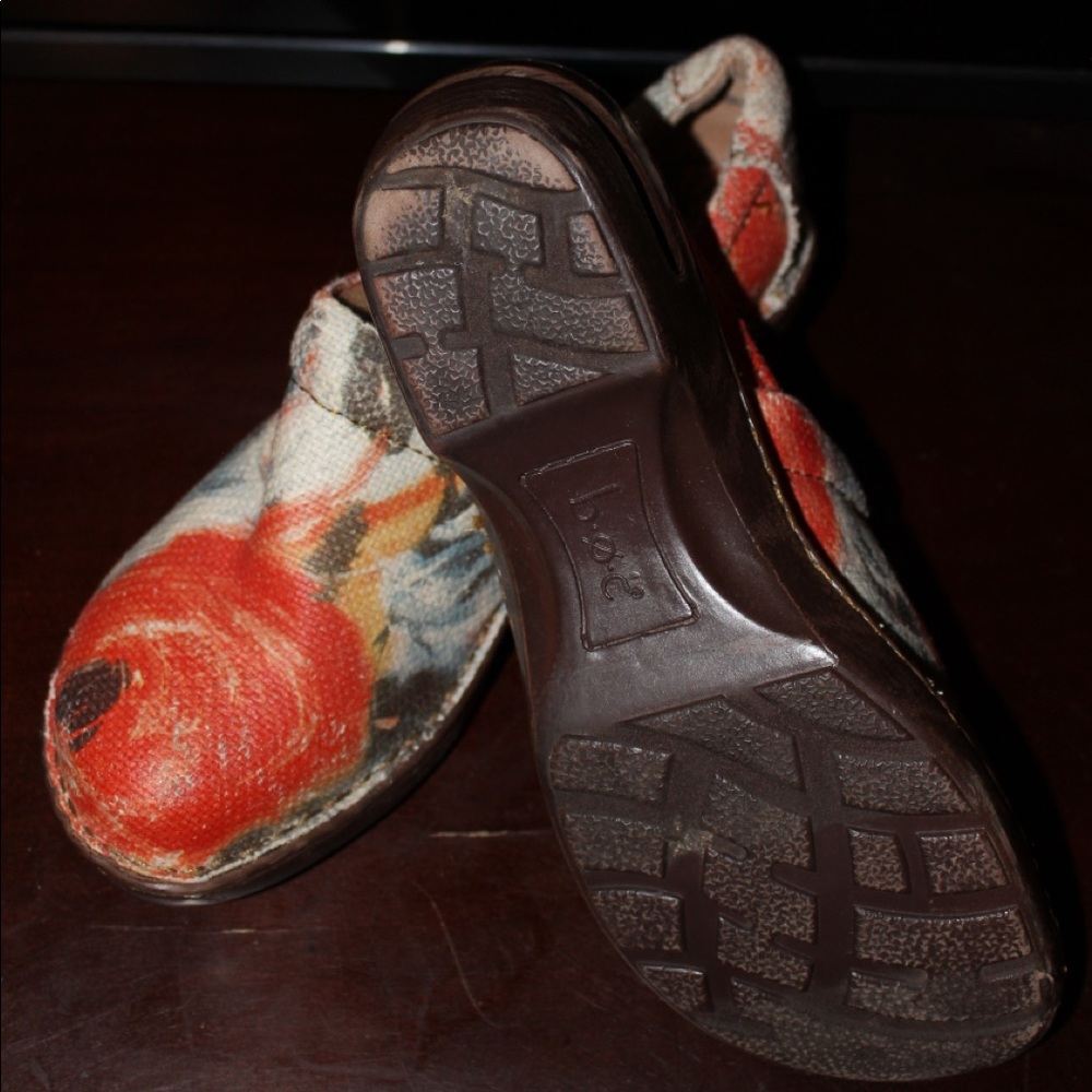 BOC clogs size 9